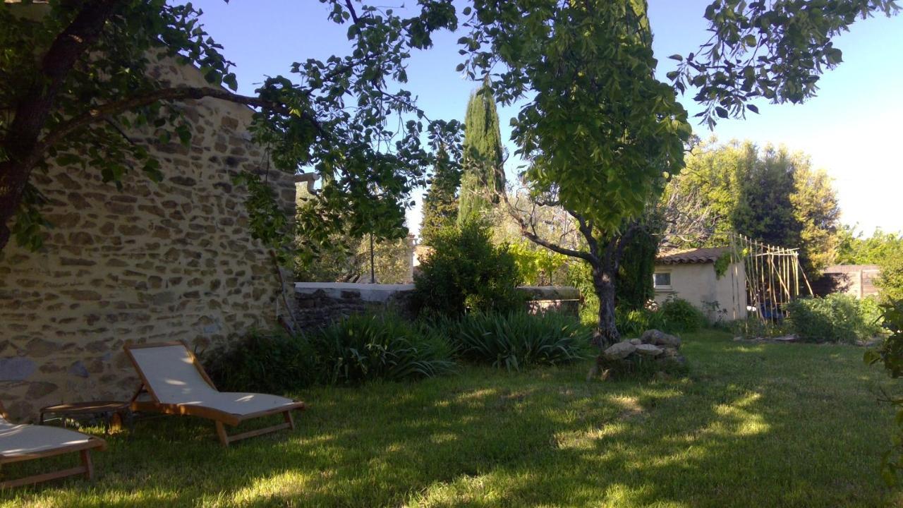 Sous Le Figuier... Apartment Buisson Exterior foto